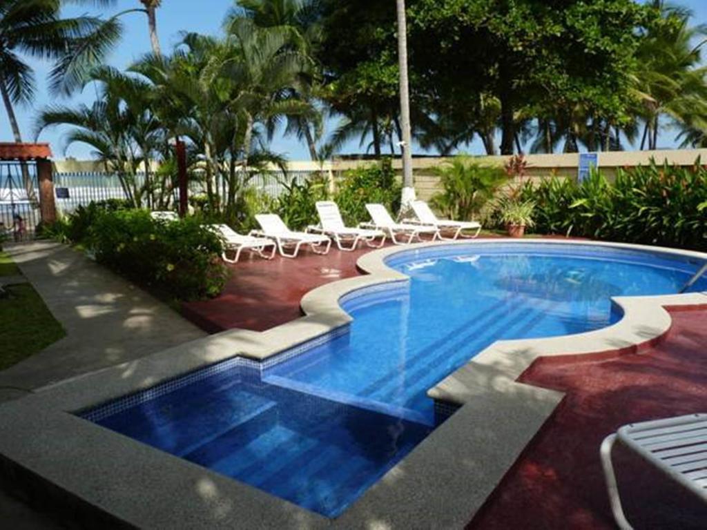 Hotel Mango Mar Jaco Bagian luar foto