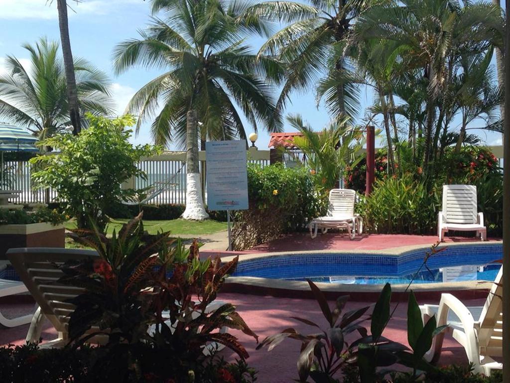Hotel Mango Mar Jaco Bagian luar foto