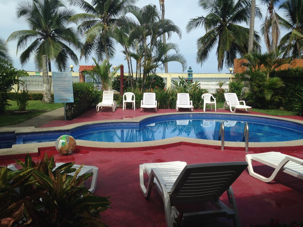 Hotel Mango Mar Jaco Bagian luar foto