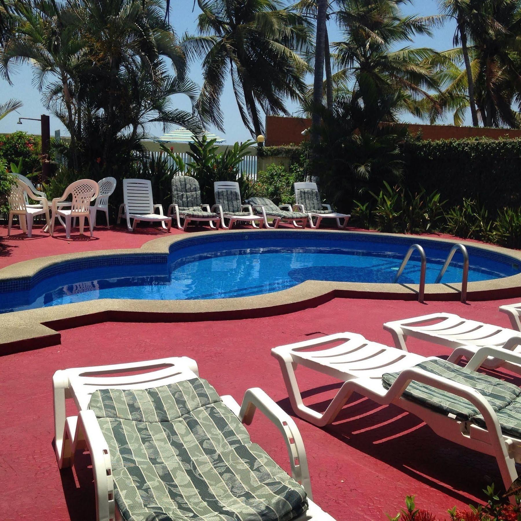 Hotel Mango Mar Jaco Bagian luar foto