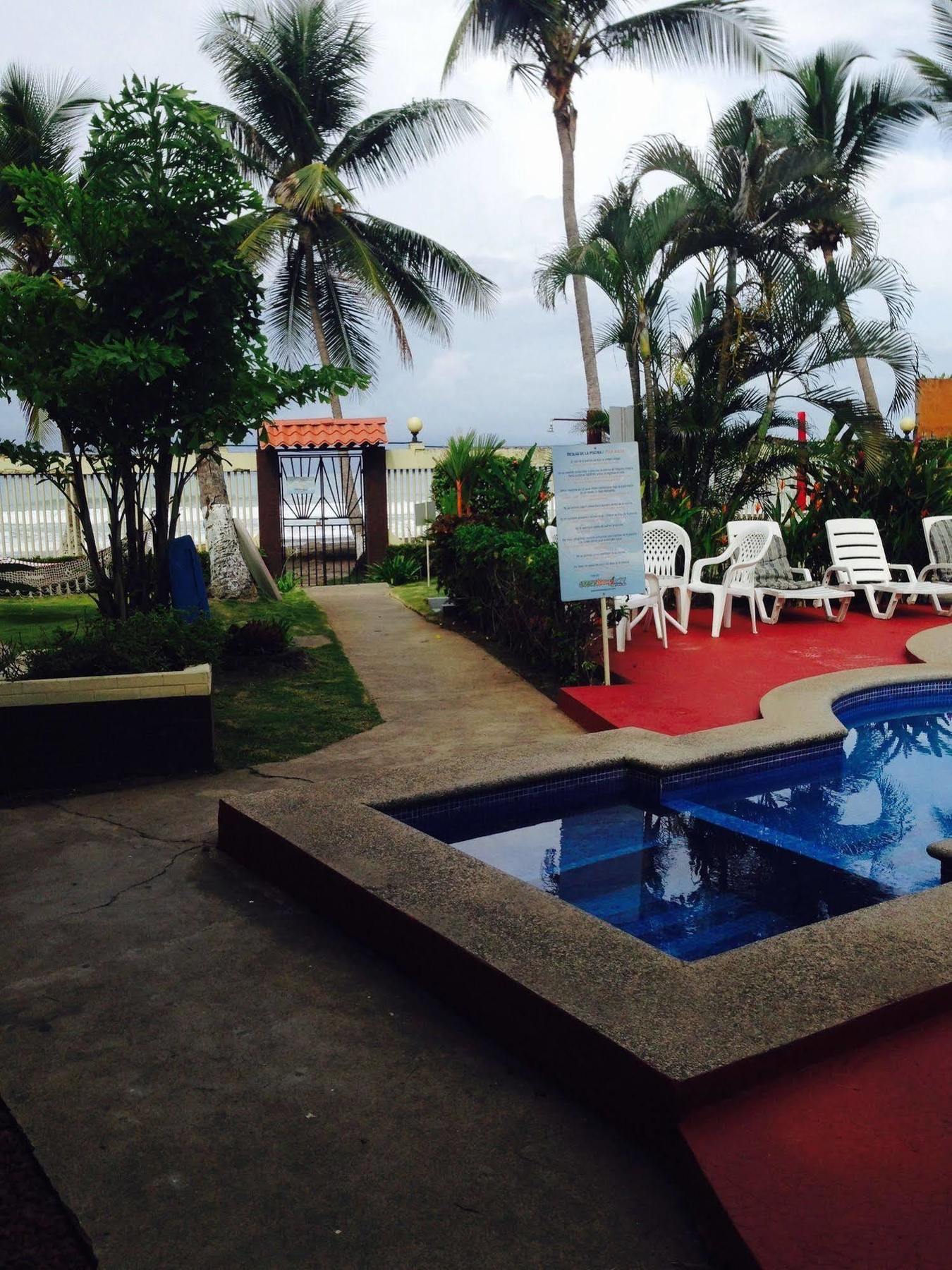 Hotel Mango Mar Jaco Bagian luar foto